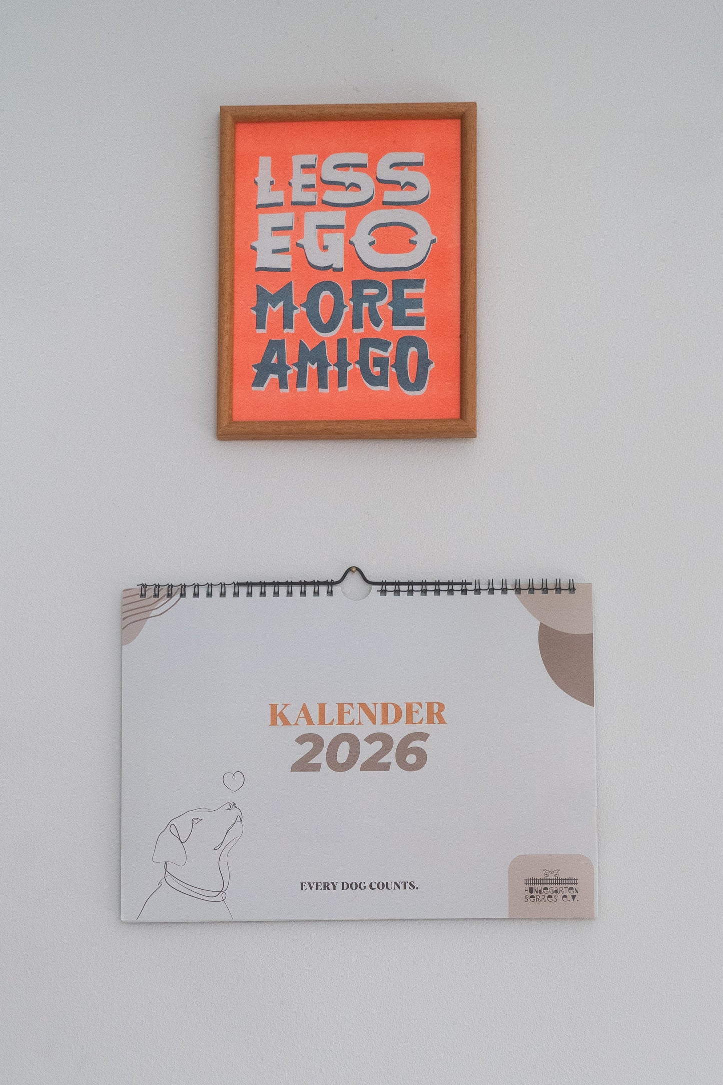 Hundegarten Serres Wandkalender 2026